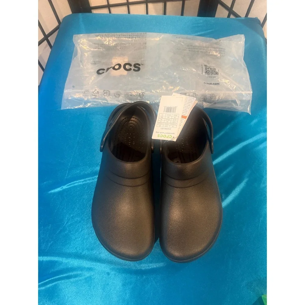 Crocs Specialist II Work Clog Black M10 W12 NWT 204590-001